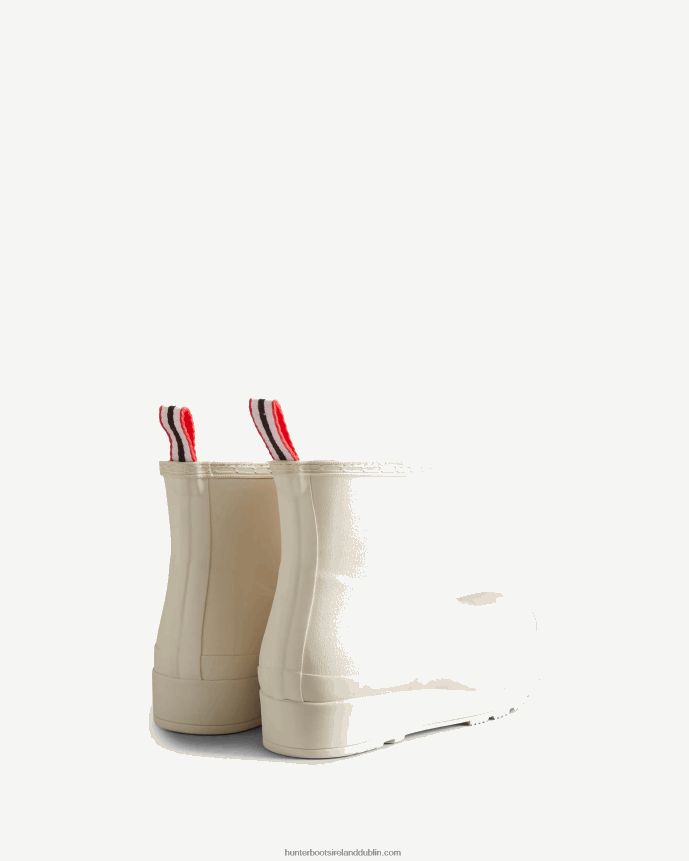 Women Hunter Play Vegan Shearling Insulated Short Rain Boots White Willow 68TN2X220