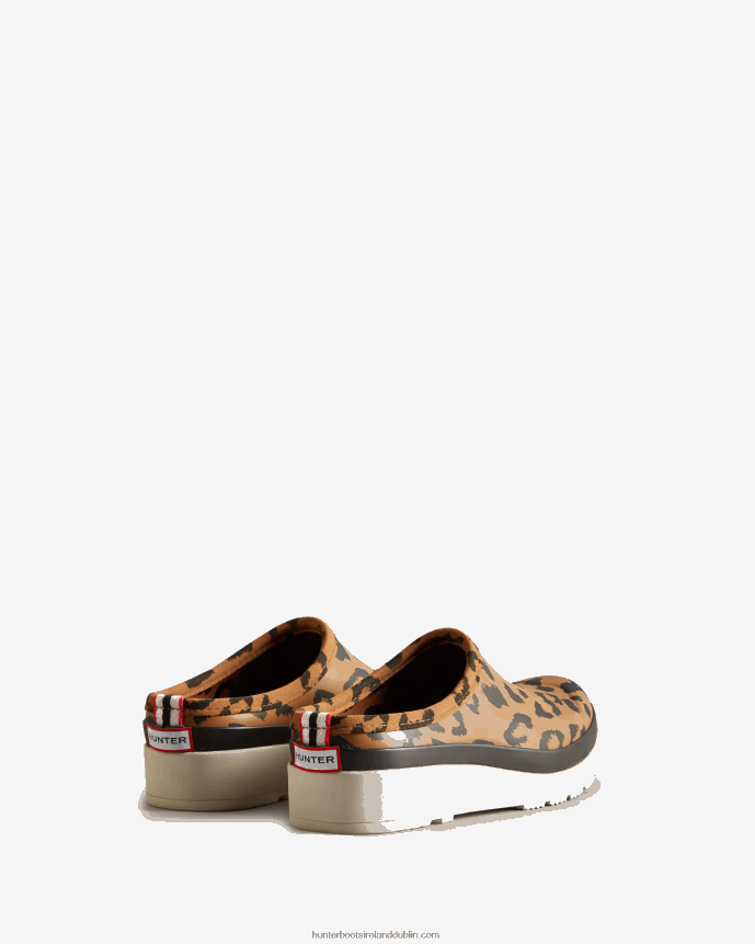 Women Hunter Play Hybrid Leopard Print Clogs Black/Cast 68TN2X201